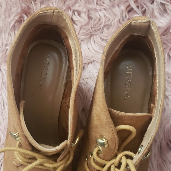 Brown Wedged Boots - Picture 3 of 8